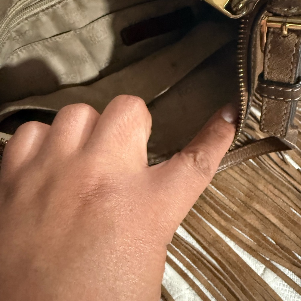 Michael Kors Brown Leather Shoulder Bag with Fringe - Picture 5 of 6